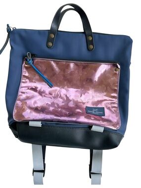 Daniel Chong Madrid • Waterproof Book Holder Backpack Metallic Rose/Navy